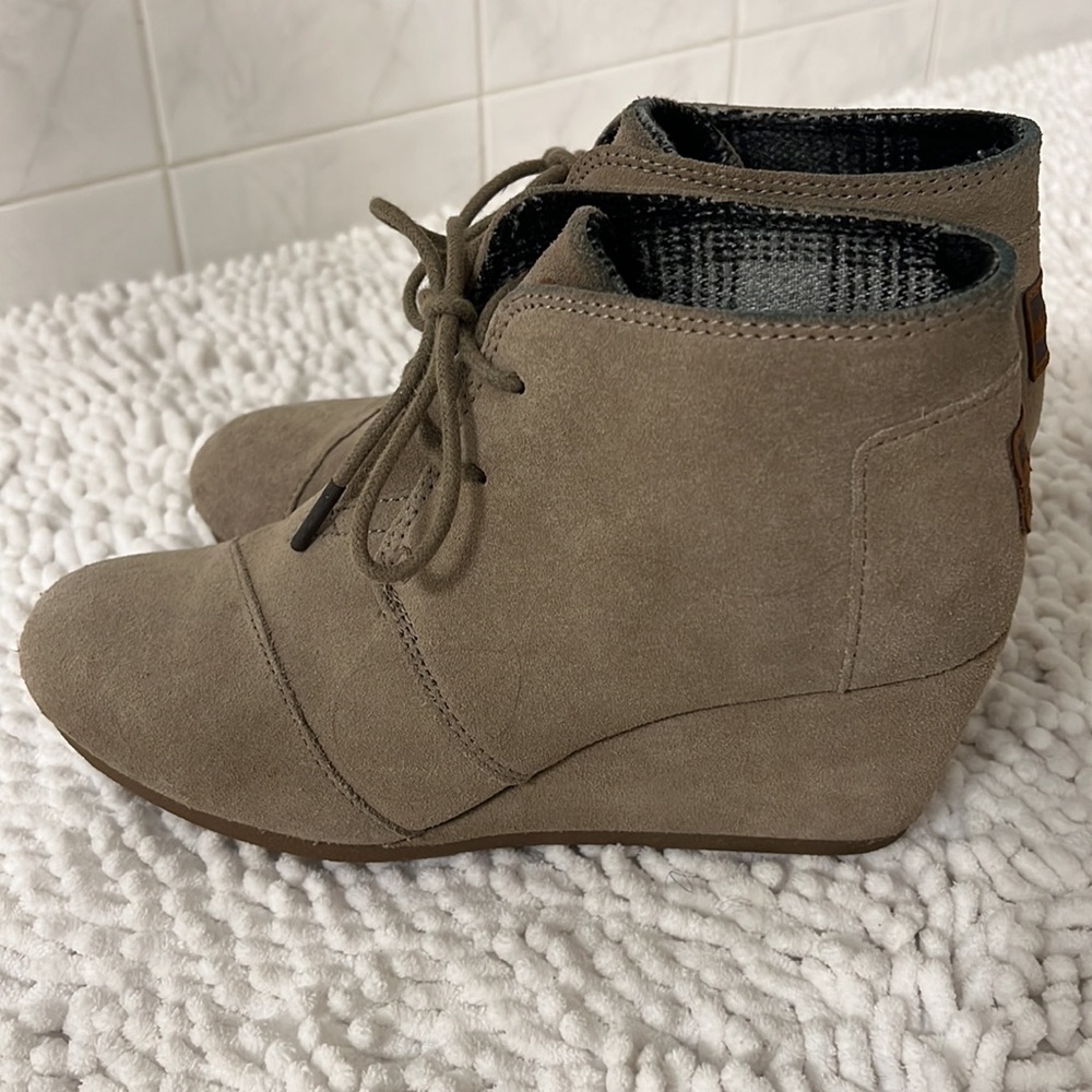 Tom’s Wedge Ankle Bootie
